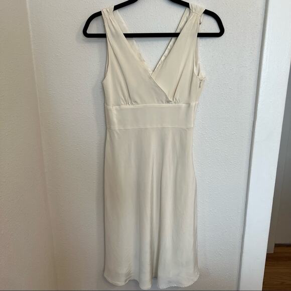 GUC Cream Midi Dress Sz S - Picture 1 of 5